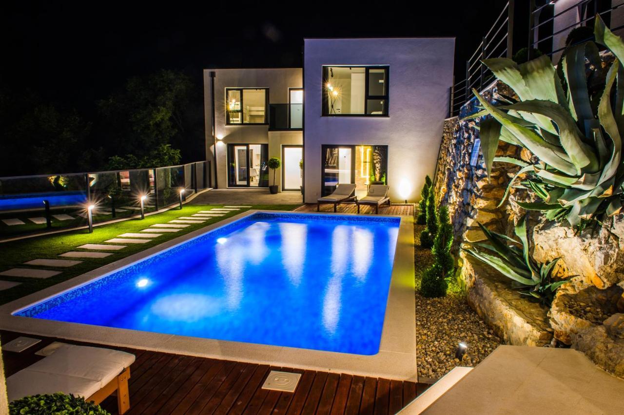Villa Magic Look Donji Prolozac Exterior photo