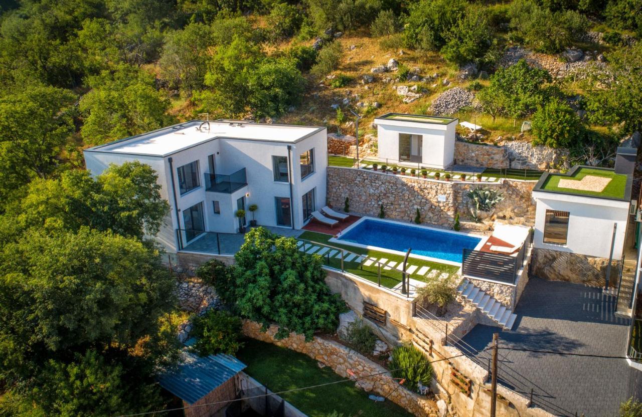 Villa Magic Look Donji Prolozac Exterior photo